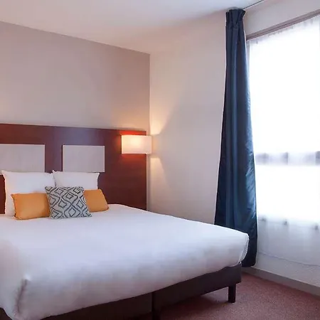 Og Novellanantes Centre Gare 2*