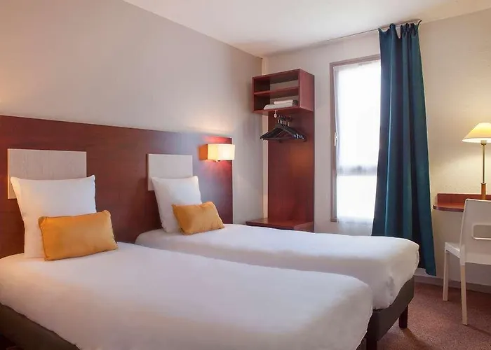 Og Novellanantes Centre Gare Szálloda 2*