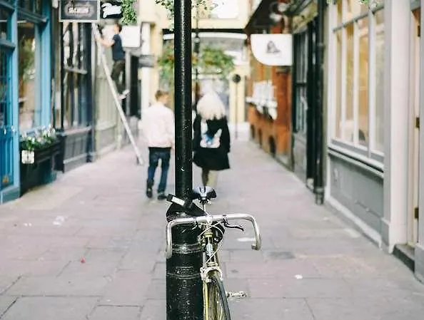 Og Novellanantes Centre Gare Szálloda 2*